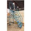 Image 1 : 10' PORTABLE WAREHOUSE STAIRCASE