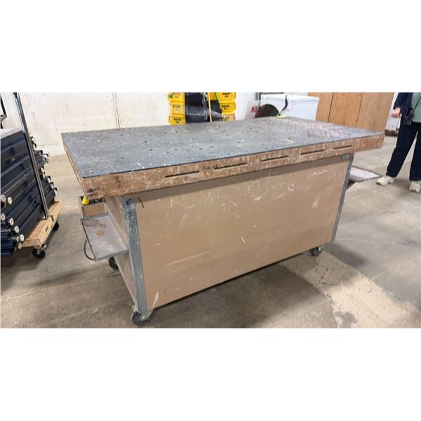 SAND PRO DUST FREE PORTABLE SANDING TABLE