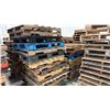 Image 2 : LARGE LOT OF ASSORTED SIZE PALLETS