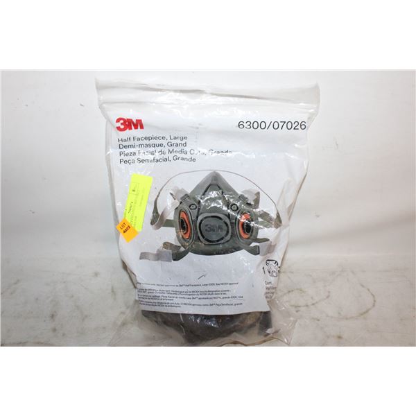 3M HALF FACEPIECE REUSABLE RESPIRATOR