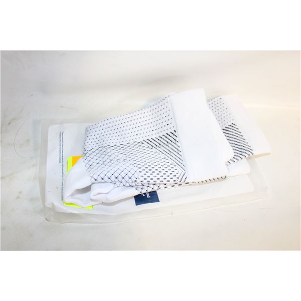 NEW PAIR OF SOOTH RELIEVE COMPRESSION SOCKS -