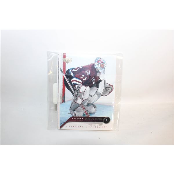 LOT OF 9 PATRICK ROY CARDS