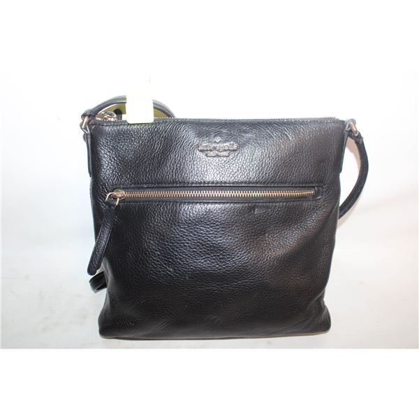 BLACK LEATHER KATE SPADE (NEW YORK)) PURSE