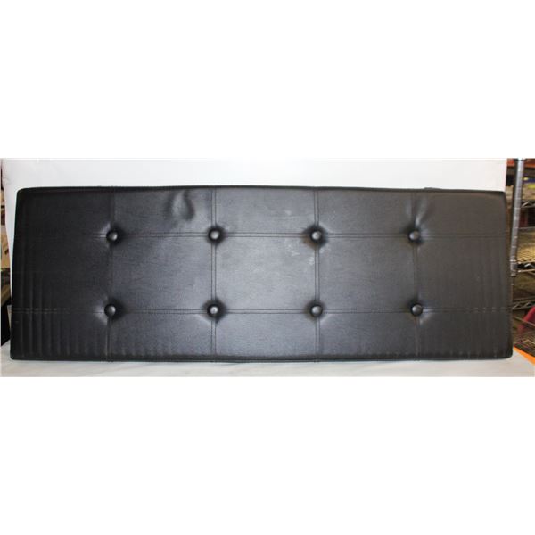 FOLDING OTTOMAN BENCH WITH STORAGE