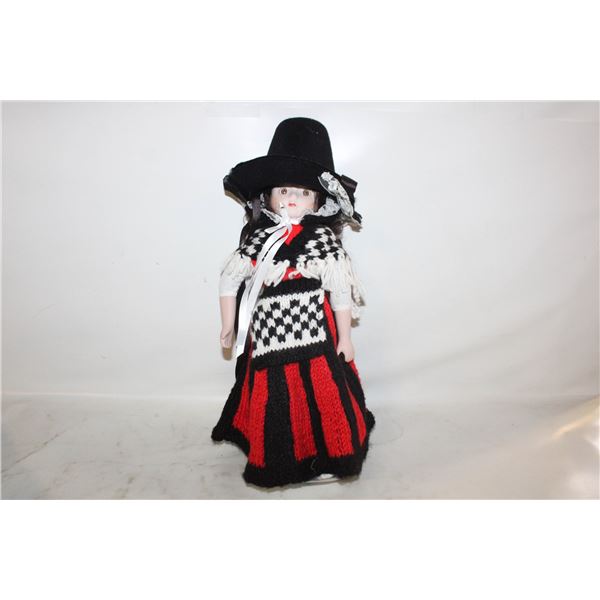 VINTAGE WELSH DOLL 18 INCHES