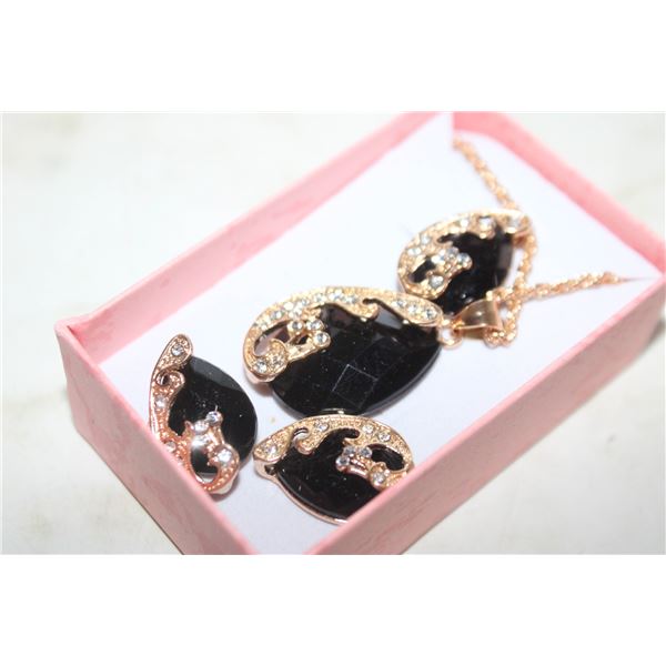 NEW NECKLACE AND RING WITH EARRINGS