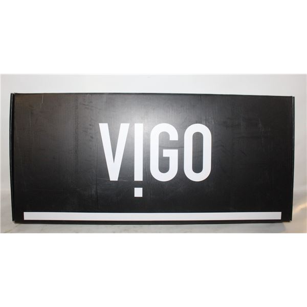 HANSGROHE PULL DOWN GOLD KITCHEN FAUCET