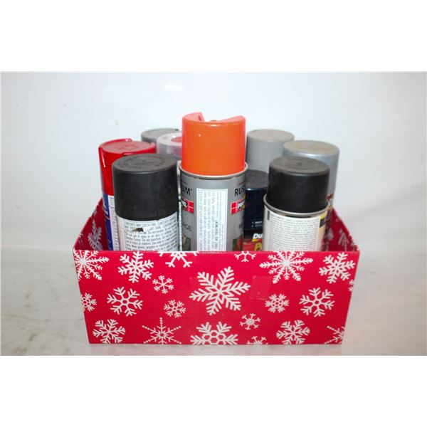 LOT OF SPRAY PAINT
