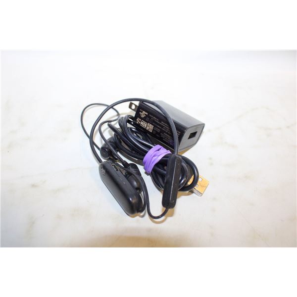 BLUETOOTH WIRELESS HEADPHONES