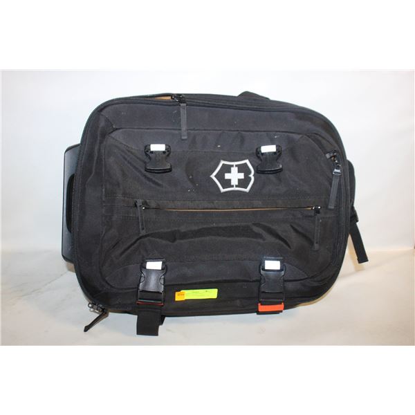 SWISS ARMY VICTORONIX WHEELED XTENDER HANDLE