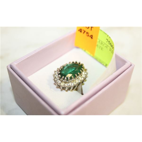 ESTATE LARGE RING IN BOX-ESTATE