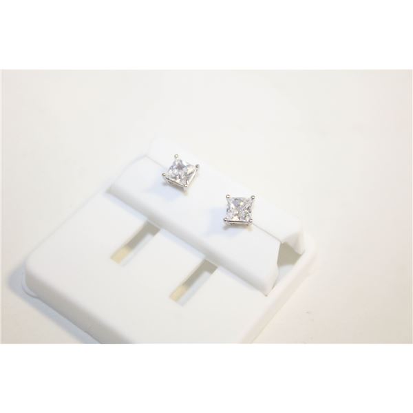 NEW SILVER PLATED SQUARE STUD EARRINGS