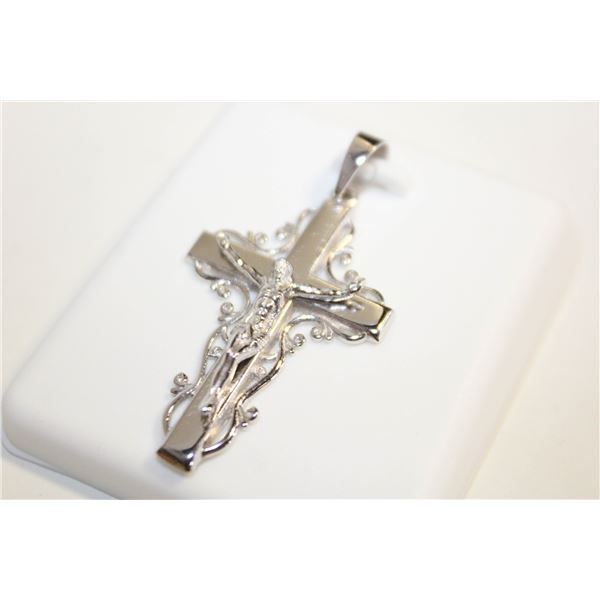 NEW SILVER PLATED CROSS PENDANT