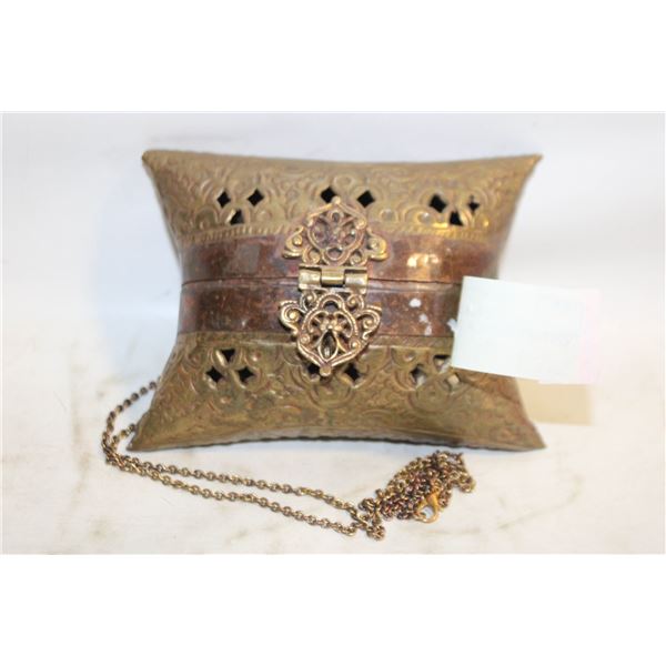 VINTAGE BRASS PURSE-ESTATE