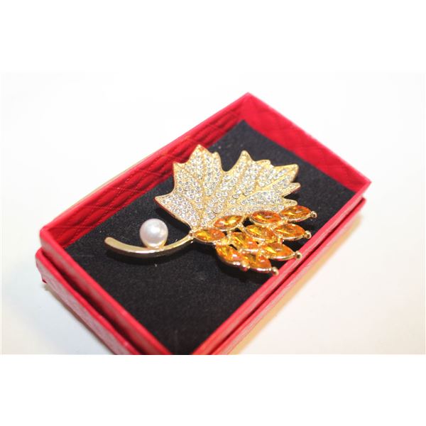 NEW MAPLE LEAF BROOCH CLEAR, AMBER RHINESTONE