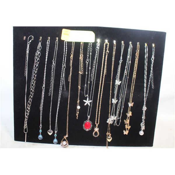 NEW JEWELRY DISPLAY STAND WITH NEW 17 NECKLACES