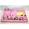 Image 1 : JEWELRY ORGANIZER TRAY WITH RINGS AND BANGLES AND