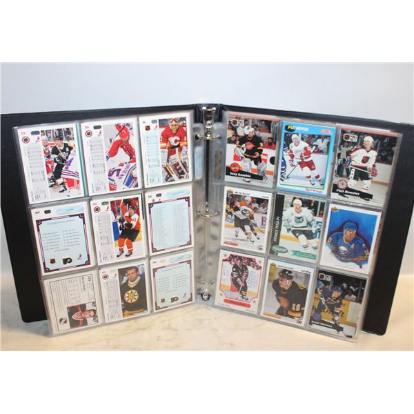 BINDER ALL NHL HOCKEY APPROX 171 CARDS