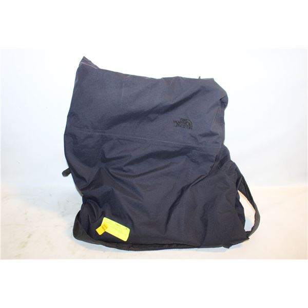 NORTH FACE WOMENS XL RAINCOAT/WINDBREAKER