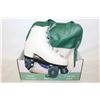 Image 1 : VINTAGE ROLLER SKATES & BAG