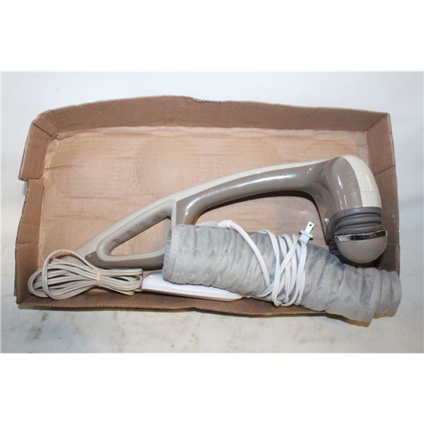 HOMEDICS DUAL MASSAGER WITH HEAT PLUS HEATING PAD