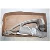 Image 1 : HOMEDICS DUAL MASSAGER WITH HEAT PLUS HEATING PAD