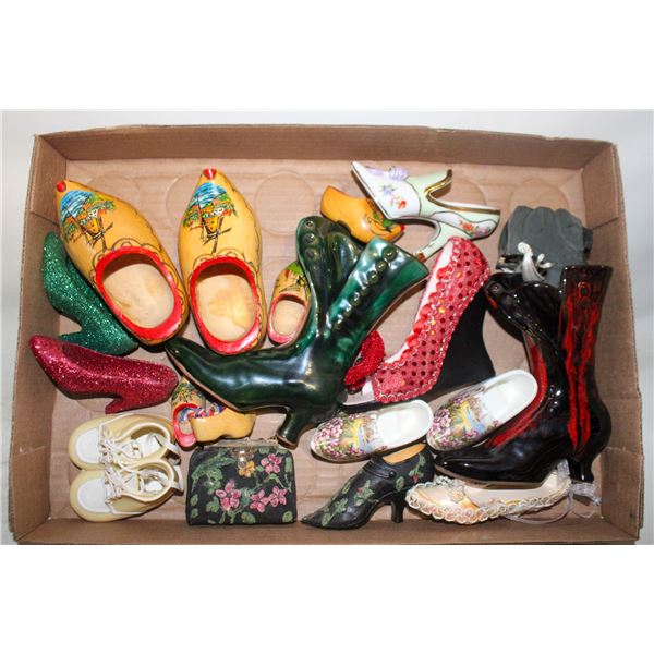 FLAT OF VINTAGE MINI COLLECTIBLE SHOES