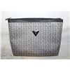 Image 1 : GUESS COSMETIC BAG