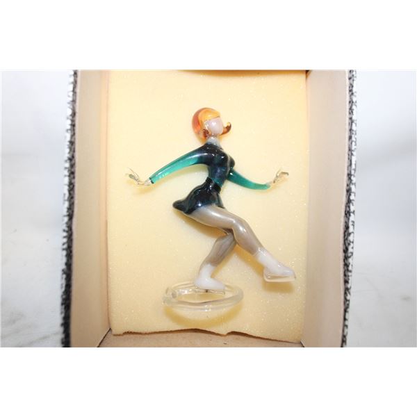 VINTAGE GLASS FIGURE SKATER