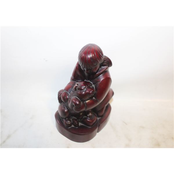 BOMA INUIT GIRL & DOG FIGURE