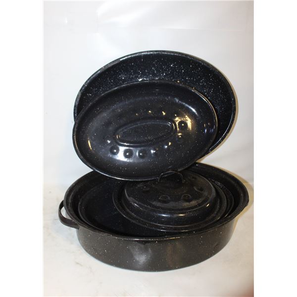 ROASTING PANS