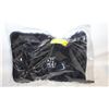 Image 1 : BOA CAY PACKABLE TRAVEL BLANKET CARRIER