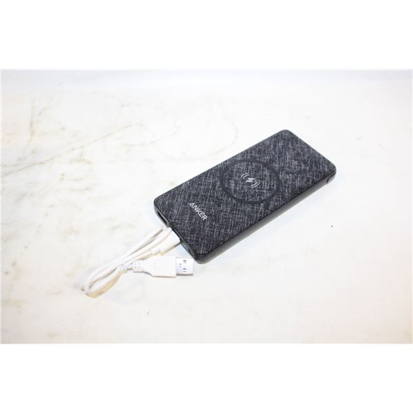 CHARGING BLOCK WITH WIRELESS CHARGER