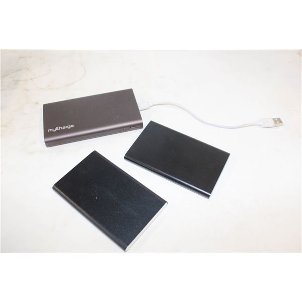 3 PK OF CHARGING BLOCKS