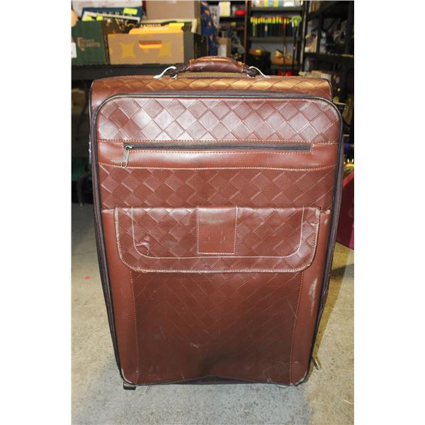 BROWN LEATHER TRAVEL LUGGAGE