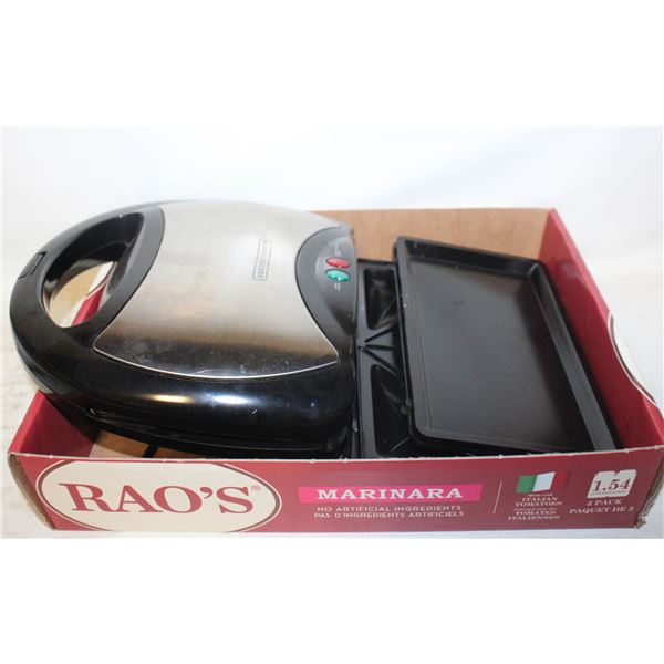 BLACK+DECKER PANINI/WAFFLE MAKER W/INTERCHANGABLE