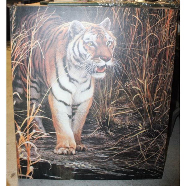 32 X 27 TIGER WALL ART CANVAS