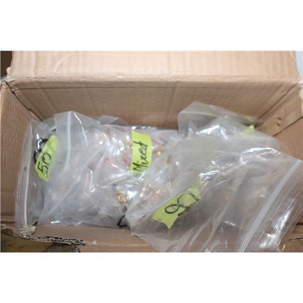 850 + MIXED SLBERTA LAPEL PINS