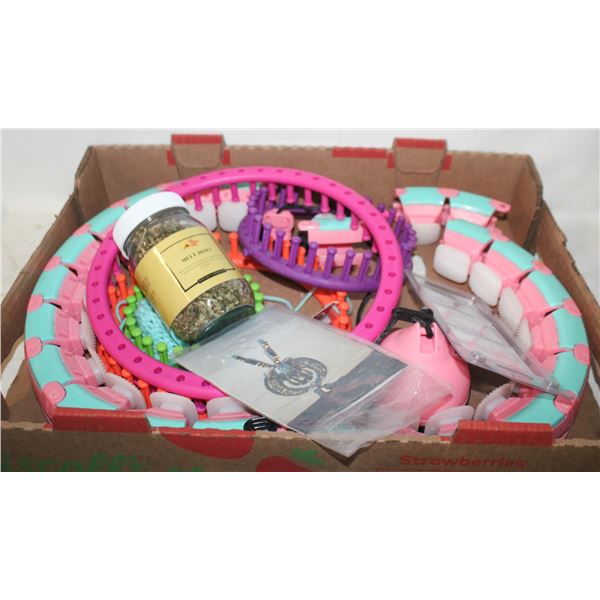 KNITTING LOOMS AND TOOLS