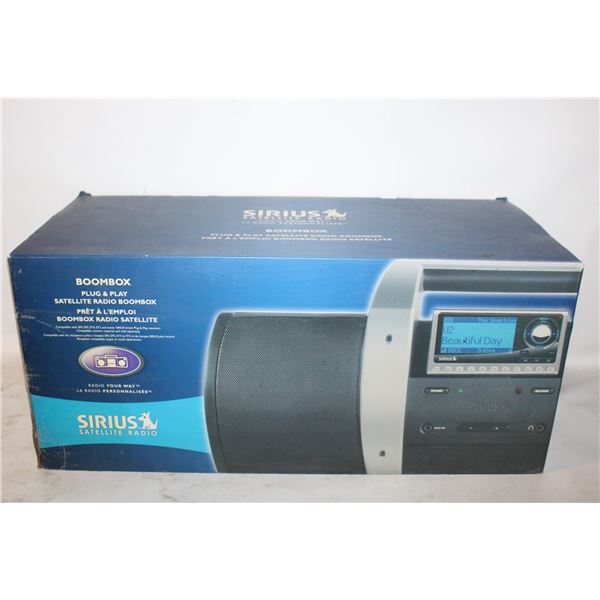 SIRIUS PLUG & PLAY BOOMBOX NEW
