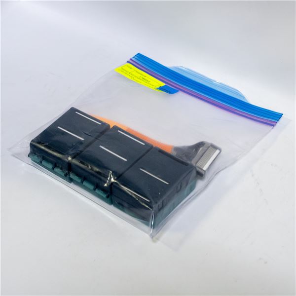 REPACKED HARRYS RAZOR + 13 CARTRIDGES