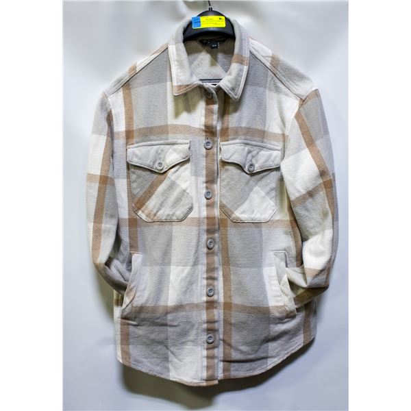 NEW THE BC CLOTHING COMPANY WOMEN'S PLAID SHIRT SM