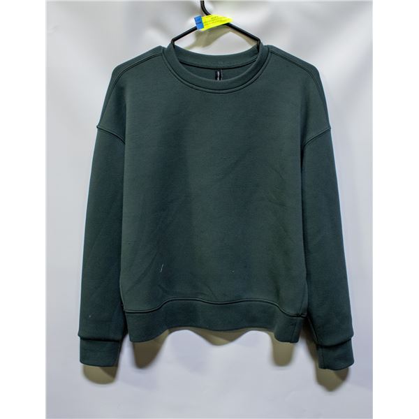 LAZYPANTS GREEN ULTRA SOFT CREWNECK SWEATER XS