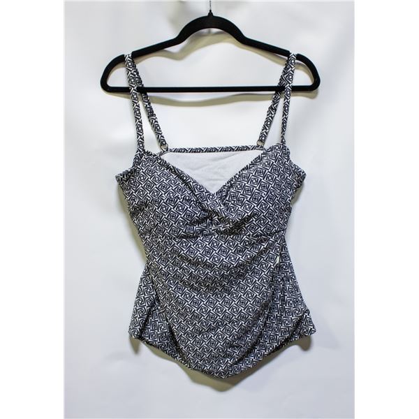 NEW CHRISTINA TANKINI TOP BLAKC & WHITE XL