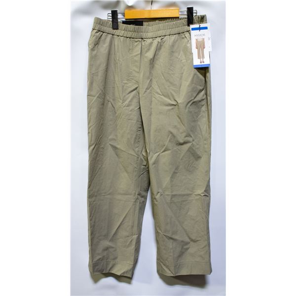 NEW WOMENS ANSICH KHAKI BEIGE SIZE LARGE