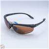 Image 1 : PAIR OF SOLAR COMFORT SUNGLASSES