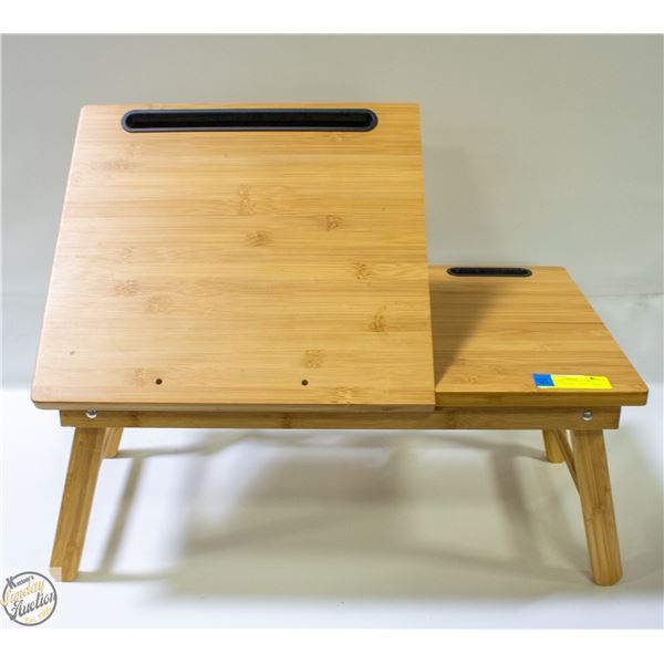 PORTABLE & FOLDABLE TABLE