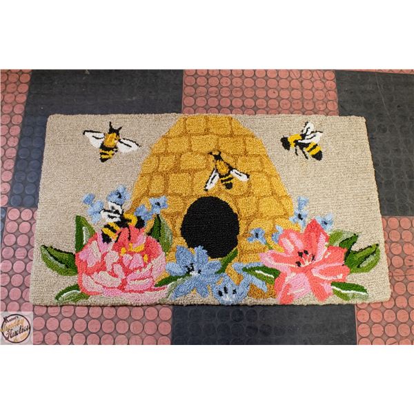 PP HOOKED ACCENT RUG MEMORY FOAM 22 X 38"