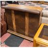 Image 1 : VINTAGE ROLLING BAR TABLE 37" X 40" X 17"