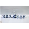 Image 1 : VINTAGE JAPANESE PORCELAIN SAKE SET FLORAL PITCHER